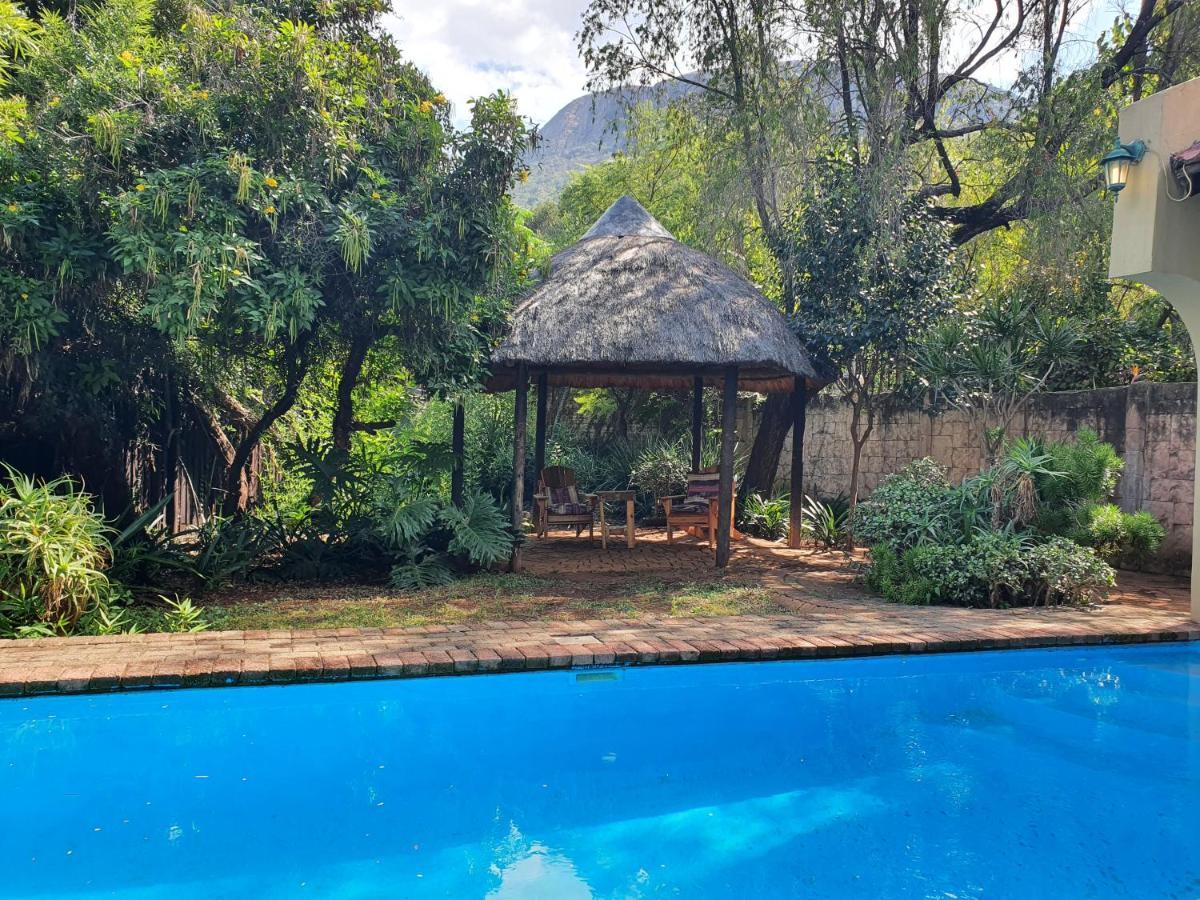 Sun Deck Lodge Hartbeespoort Luaran gambar